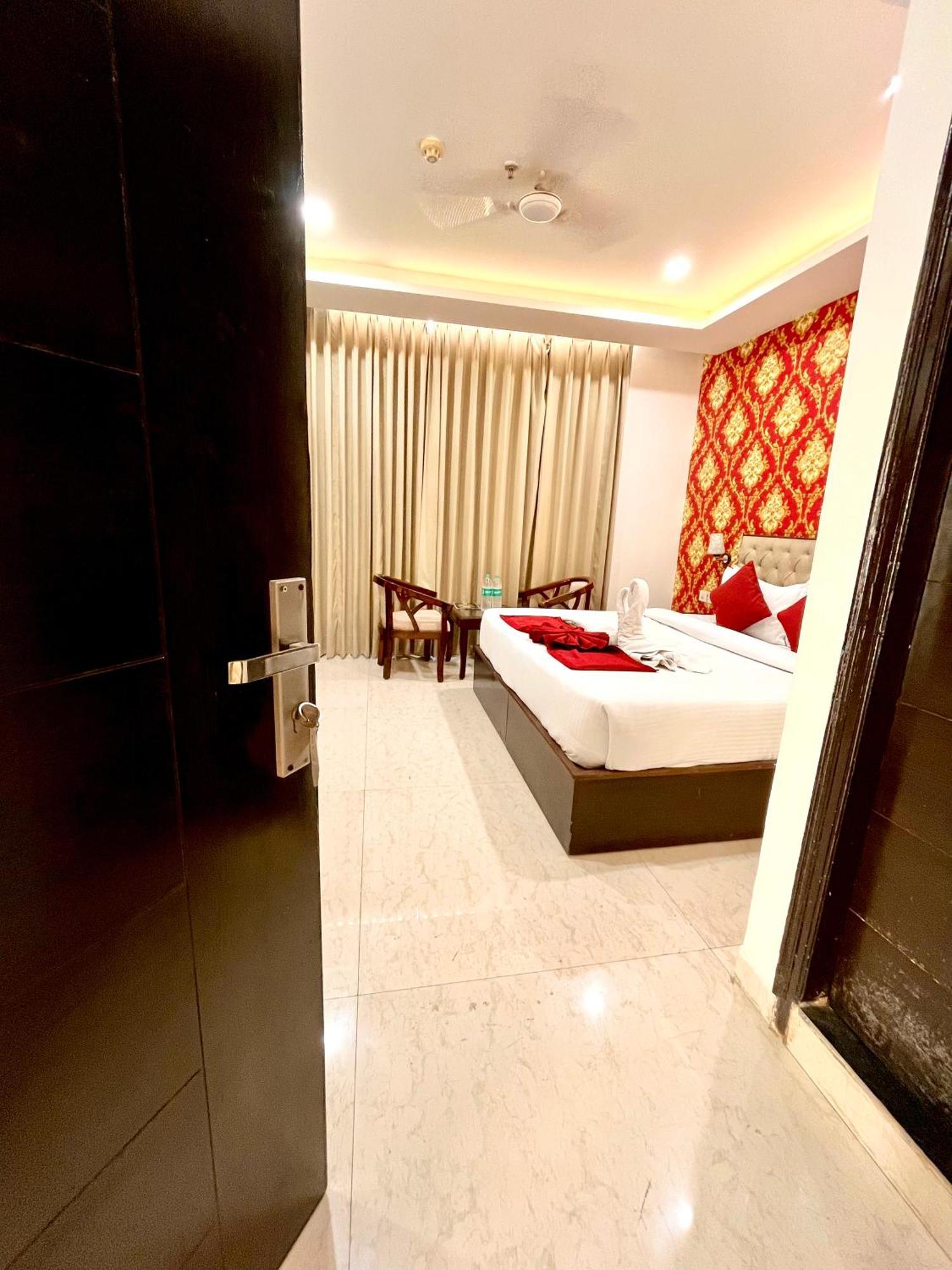 Hotel Northview Park By Lycoris !! Top Rated & Most Awarded Property In Tricity Zirakpur Exterior foto