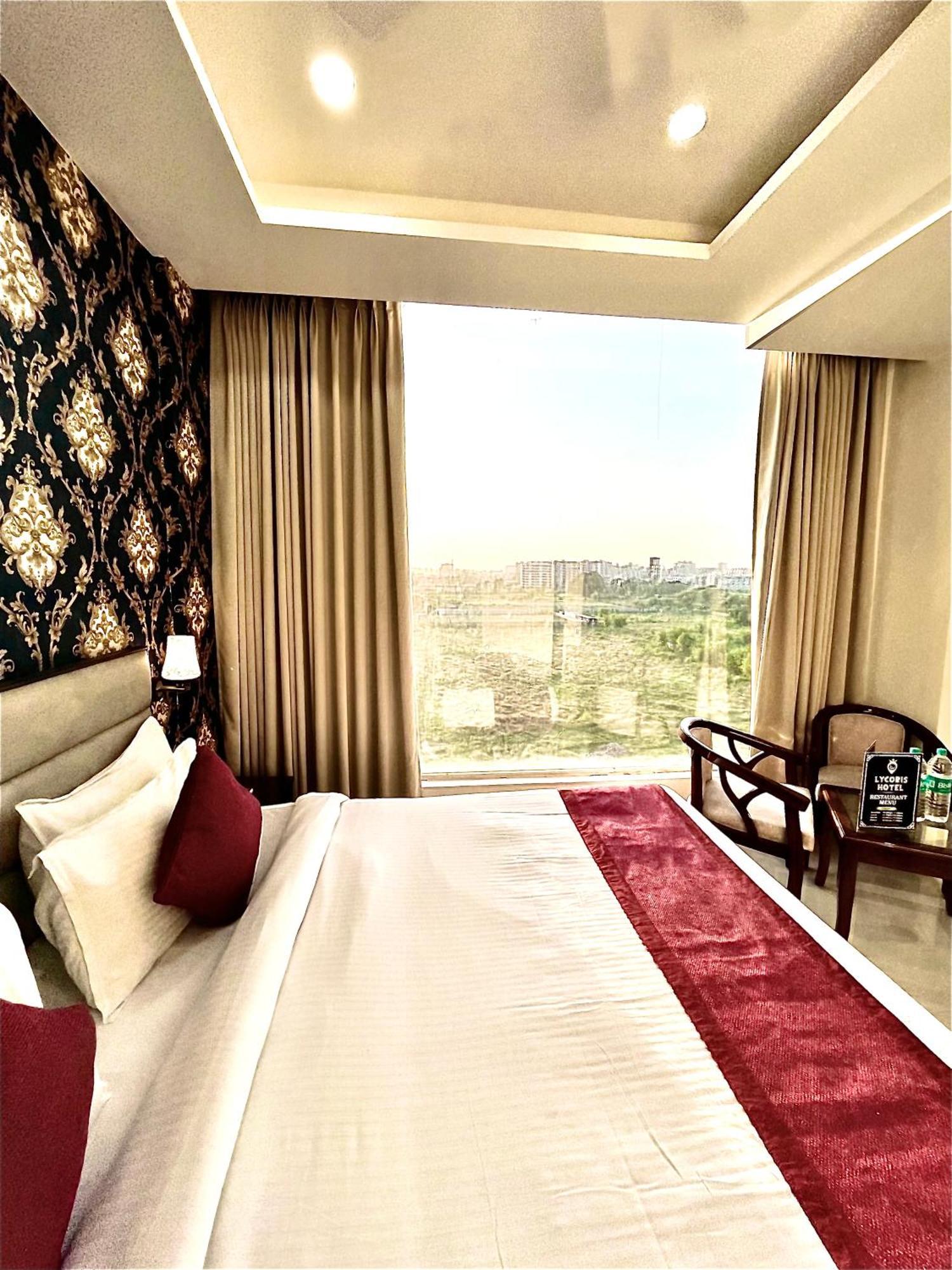 Hotel Northview Park By Lycoris !! Top Rated & Most Awarded Property In Tricity Zirakpur Exterior foto